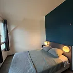 La Nonette Asterix, Cdg Airport & Paris Centre Otel 2*