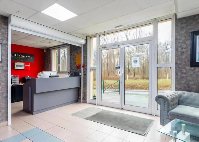 La Nonette Asterix, Cdg Airport&paris Centre Hotel Orry-La-Ville